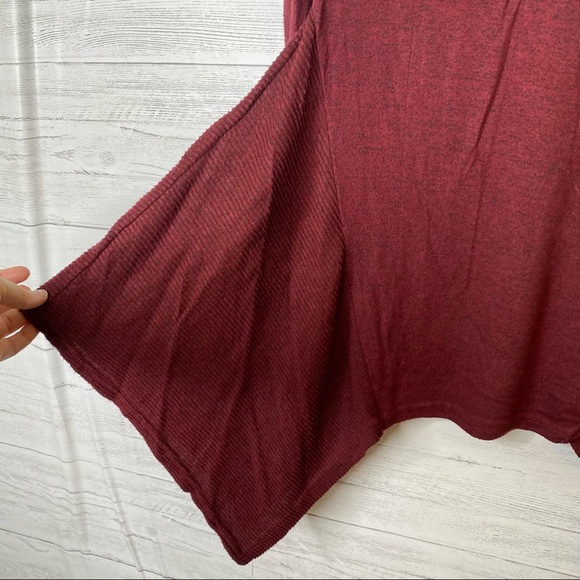 🌈 Lildy asymmetrical tunic length sweater - Picture 2 of 5